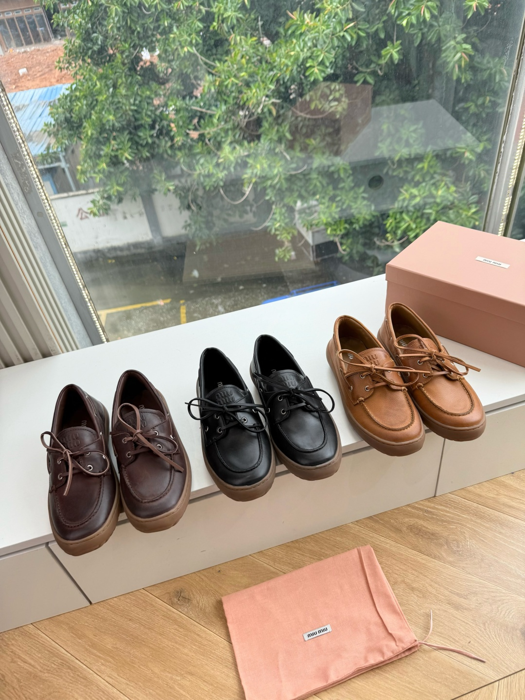 G261独家首发MIUMIU*缪缪厚底新款英伦风系带乐福鞋 🤩怎么穿都好看今夏时髦精最爱 看起来不怎么舒服 上脚超级舒服