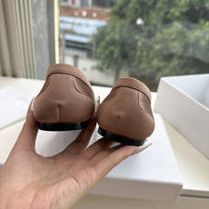 G178-1顶级品质Saint Laurent / 圣罗兰玛丽珍乐福鞋Lee金属高跟鞋YSL姐姐的美丽尤物高跟鞋 又是人 G178-1顶级品质Saint Laurent / 圣罗兰玛丽珍乐福鞋Lee金属高跟鞋YSL姐姐的美丽尤物高跟鞋 又是人