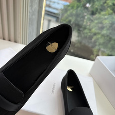 G178-1顶级品质Saint Laurent / 圣罗兰玛丽珍乐福鞋Lee金属高跟鞋YSL姐姐的美丽尤物高跟鞋 又是人 G178-1顶级品质Saint Laurent / 圣罗兰玛丽珍乐福鞋Lee金属高跟鞋YSL姐姐的美丽尤物高跟鞋 又是人