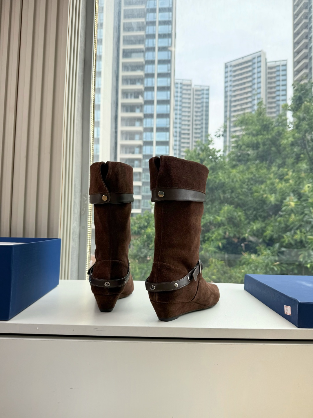 G213😃所见即所得SW秋冬靴系列！Stuart Weitzman 骑士靴平底切尔西短靴渠道好货势不可挡，搭配我们的RI