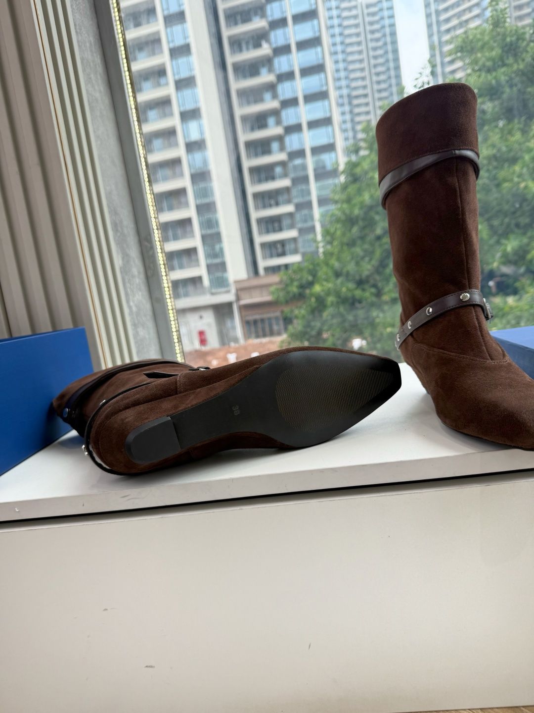 G213😃所见即所得SW秋冬靴系列！Stuart Weitzman 骑士靴平底切尔西短靴渠道好货势不可挡，搭配我们的RI