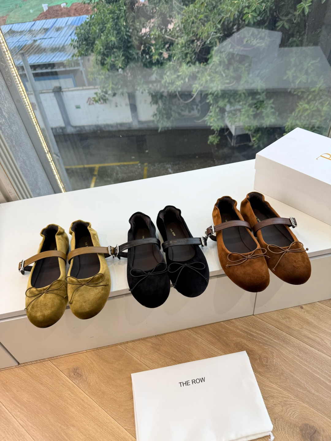 G679所见即所得The ro*2026新款平底很少会看到一款会做到这么精细、而且对脚的包容性特别强，把脚型修饰得妥妥的