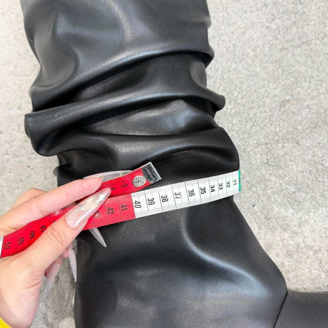 G178-1韩国小众Negativthree我称为人生战靴! 一年四季都可以穿的战靴来啦!再也不用去小韩🇰🇷就可以买到战 G178-1韩国小众Negativthree我称为人生战靴! 一年四季都可以穿的战靴来啦!再也不用去小韩🇰🇷就可以买到战