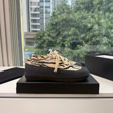 G059chanel26a球鞋美到心巴上 一买一个不吱声 讲道理 看到实物穿上脚 就会觉得更好看 有底有厚度 可能左边的 G059chanel26a球鞋美到心巴上 一买一个不吱声 讲道理 看到实物穿上脚 就会觉得更好看 有底有厚度 可能左边的