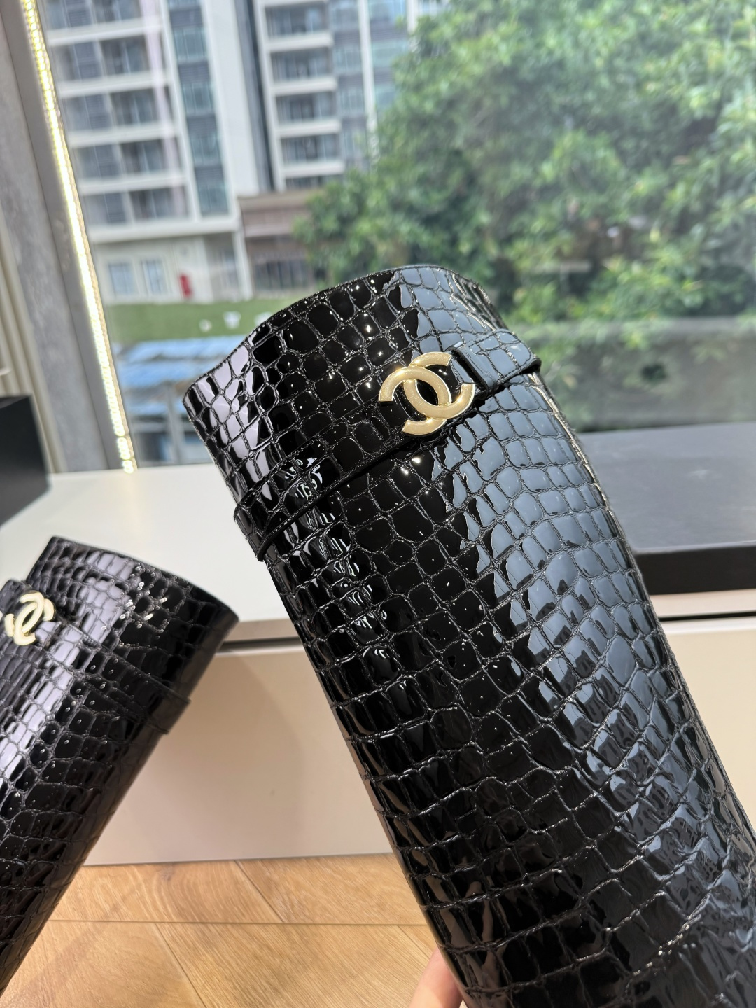 G238😀代购级别CHANEL 香奈儿*小香秋冬新款裤靴骑士靴库靴这款骑士靴真的是帅气时尚的代表，靴筒Chanel字母点