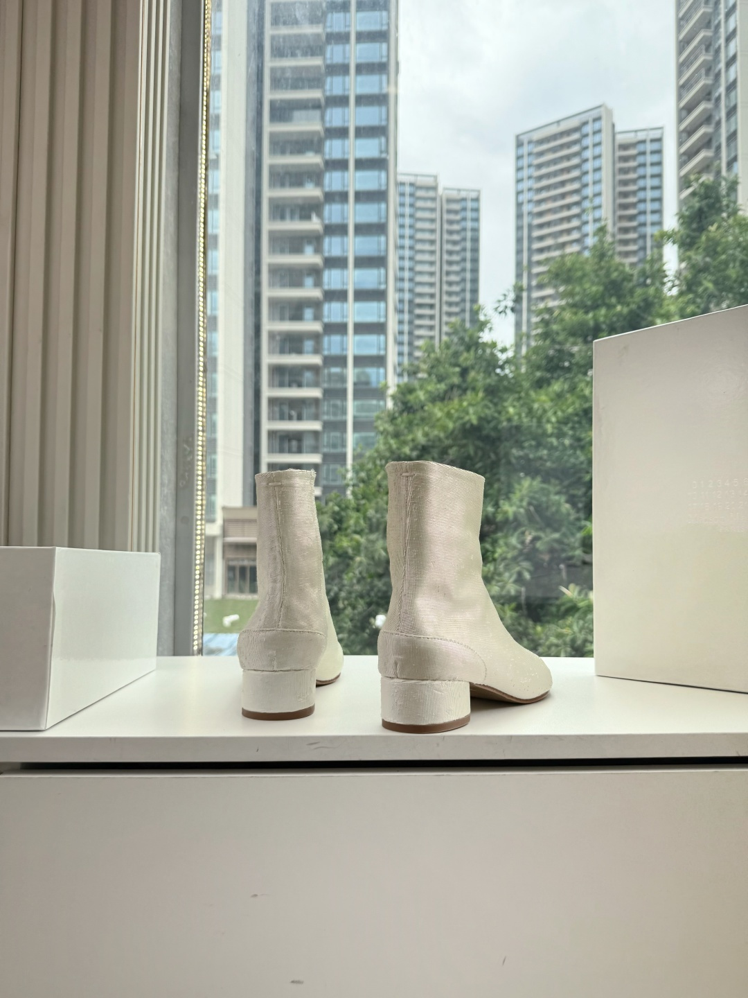 G077顶级品质Maison Margiel秋冬新款tabi分趾靴切尔西短靴 tabi分趾靴mm6夹趾鞋马吉拉分趾靴,牛 G077顶级品质Maison Margiel秋冬新款tabi分趾靴切尔西短靴 tabi分趾靴mm6夹趾鞋马吉拉分趾靴,牛
