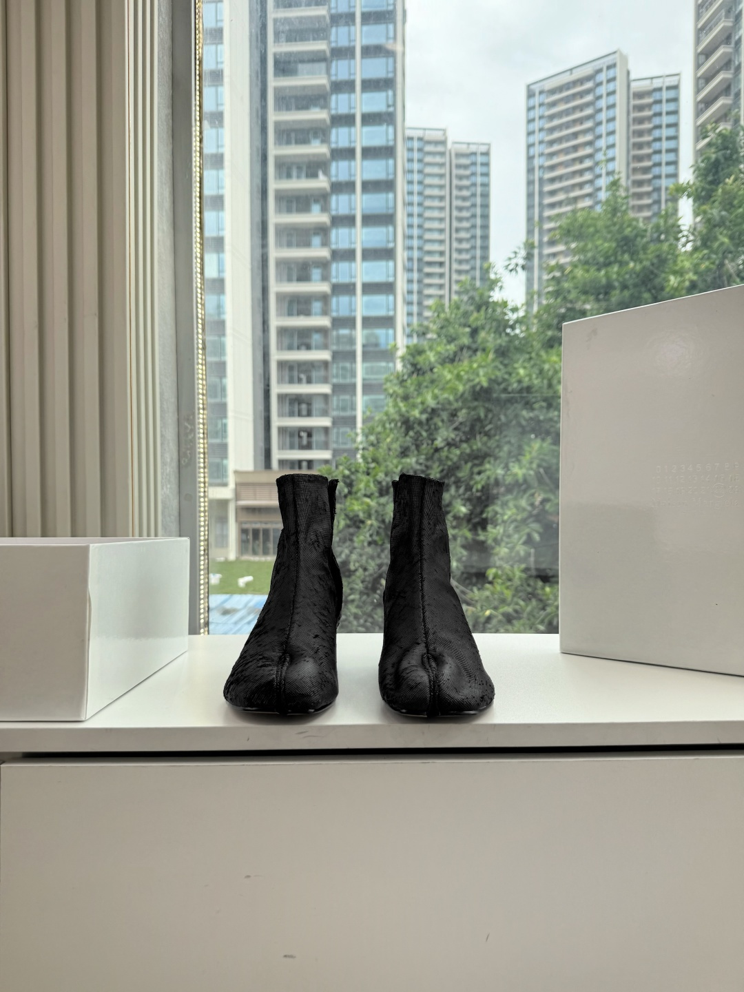 G077顶级品质Maison Margiel秋冬新款tabi分趾靴切尔西短靴 tabi分趾靴mm6夹趾鞋马吉拉分趾靴，牛