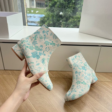 G077顶级品质Maison Margiel秋冬新款tabi分趾靴切尔西短靴 tabi分趾靴mm6夹趾鞋马吉拉分趾靴,牛 G077顶级品质Maison Margiel秋冬新款tabi分趾靴切尔西短靴 tabi分趾靴mm6夹趾鞋马吉拉分趾靴,牛