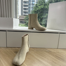 G077顶级品质Maison Margiel秋冬新款tabi分趾靴切尔西短靴 tabi分趾靴mm6夹趾鞋马吉拉分趾靴,牛 G077顶级品质Maison Margiel秋冬新款tabi分趾靴切尔西短靴 tabi分趾靴mm6夹趾鞋马吉拉分趾靴,牛