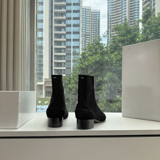 G077顶级品质Maison Margiel秋冬新款tabi分趾靴切尔西短靴 tabi分趾靴mm6夹趾鞋马吉拉分趾靴,牛 G077顶级品质Maison Margiel秋冬新款tabi分趾靴切尔西短靴 tabi分趾靴mm6夹趾鞋马吉拉分趾靴,牛