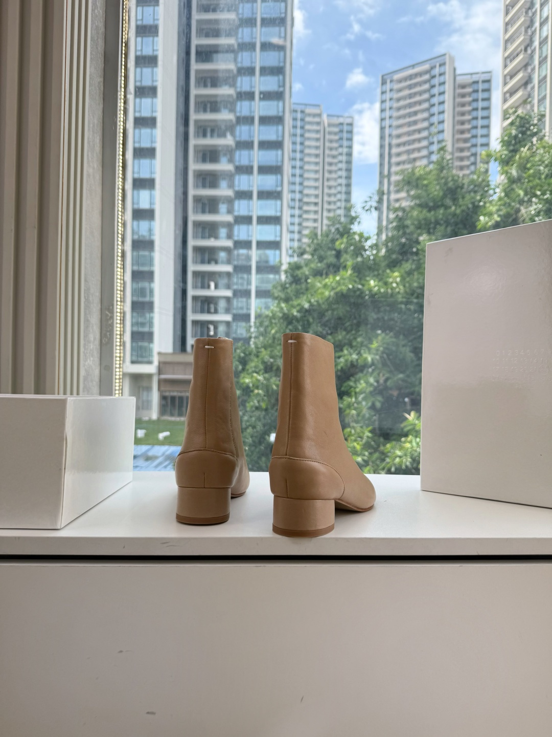 G077顶级品质Maison Margiel秋冬新款tabi分趾靴切尔西短靴 tabi分趾靴mm6夹趾鞋马吉拉分趾靴,牛 G077顶级品质Maison Margiel秋冬新款tabi分趾靴切尔西短靴 tabi分趾靴mm6夹趾鞋马吉拉分趾靴,牛