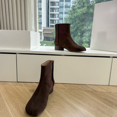G077顶级品质Maison Margiel秋冬新款tabi分趾靴切尔西短靴 tabi分趾靴mm6夹趾鞋马吉拉分趾靴,牛 G077顶级品质Maison Margiel秋冬新款tabi分趾靴切尔西短靴 tabi分趾靴mm6夹趾鞋马吉拉分趾靴,牛