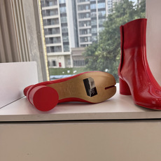 G077顶级品质Maison Margiel秋冬新款tabi分趾靴切尔西短靴 tabi分趾靴mm6夹趾鞋马吉拉分趾靴,牛 G077顶级品质Maison Margiel秋冬新款tabi分趾靴切尔西短靴 tabi分趾靴mm6夹趾鞋马吉拉分趾靴,牛