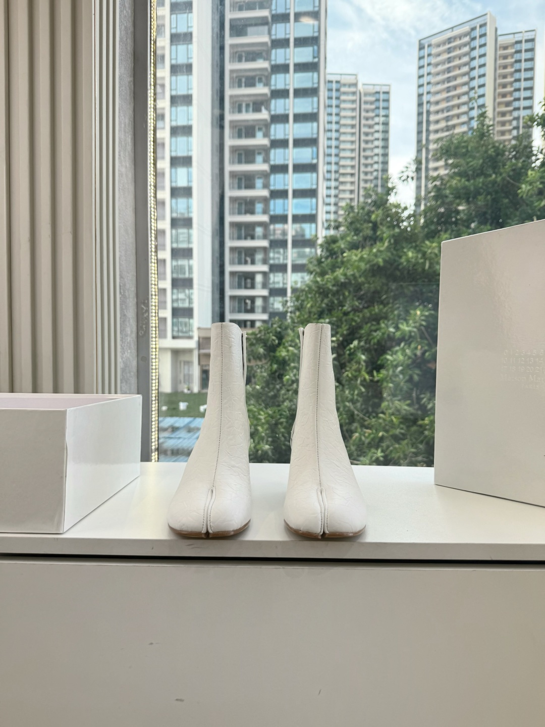 G077顶级品质Maison Margiel秋冬新款tabi分趾靴切尔西短靴 tabi分趾靴mm6夹趾鞋马吉拉分趾靴，牛