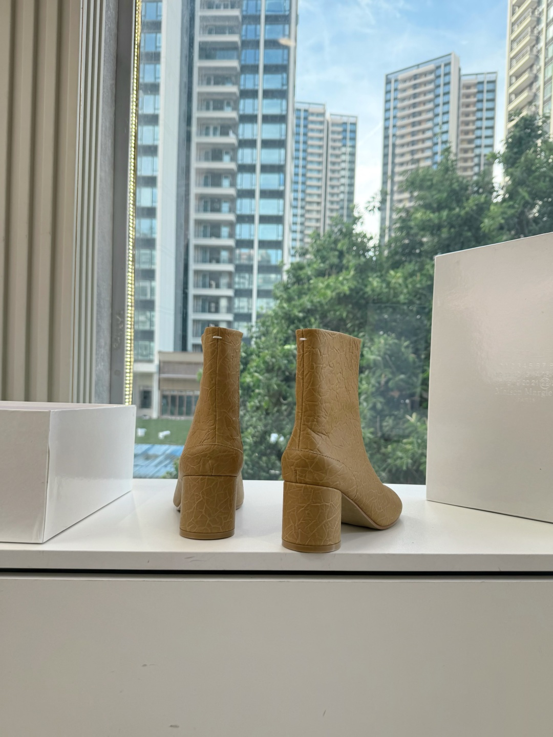 G077顶级品质Maison Margiel秋冬新款tabi分趾靴切尔西短靴 tabi分趾靴mm6夹趾鞋马吉拉分趾靴,牛 G077顶级品质Maison Margiel秋冬新款tabi分趾靴切尔西短靴 tabi分趾靴mm6夹趾鞋马吉拉分趾靴,牛