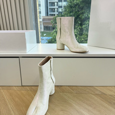 G077顶级品质Maison Margiel秋冬新款tabi分趾靴切尔西短靴 tabi分趾靴mm6夹趾鞋马吉拉分趾靴,牛 G077顶级品质Maison Margiel秋冬新款tabi分趾靴切尔西短靴 tabi分趾靴mm6夹趾鞋马吉拉分趾靴,牛