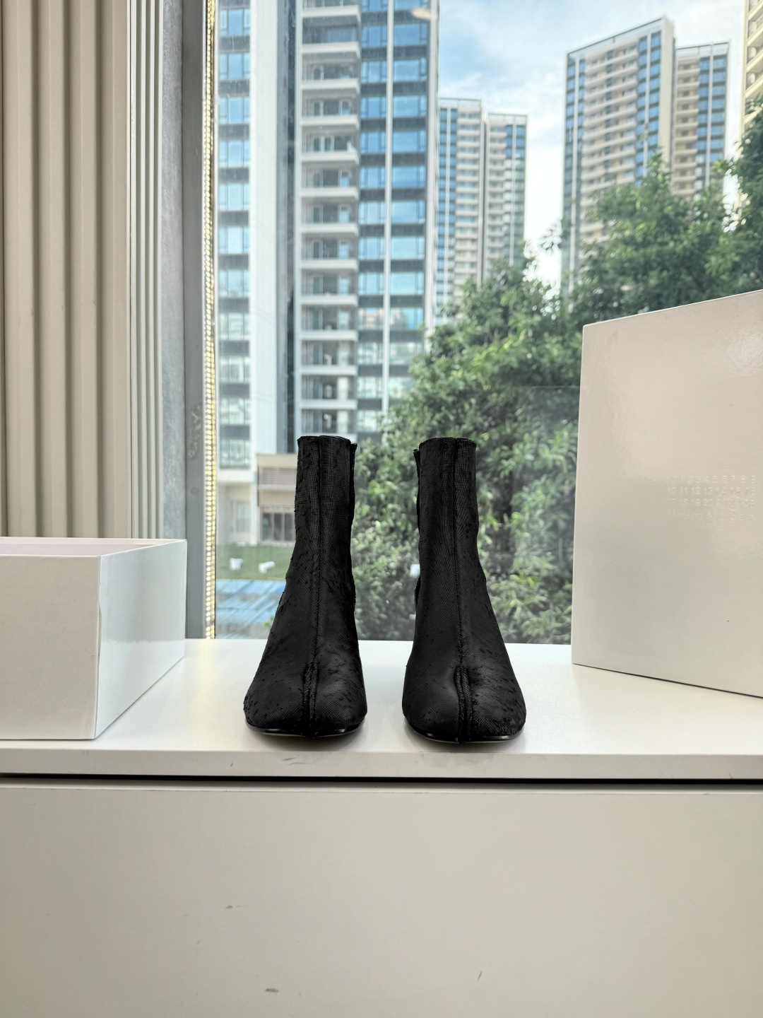 G077顶级品质Maison Margiel秋冬新款tabi分趾靴切尔西短靴 tabi分趾靴mm6夹趾鞋马吉拉分趾靴，牛