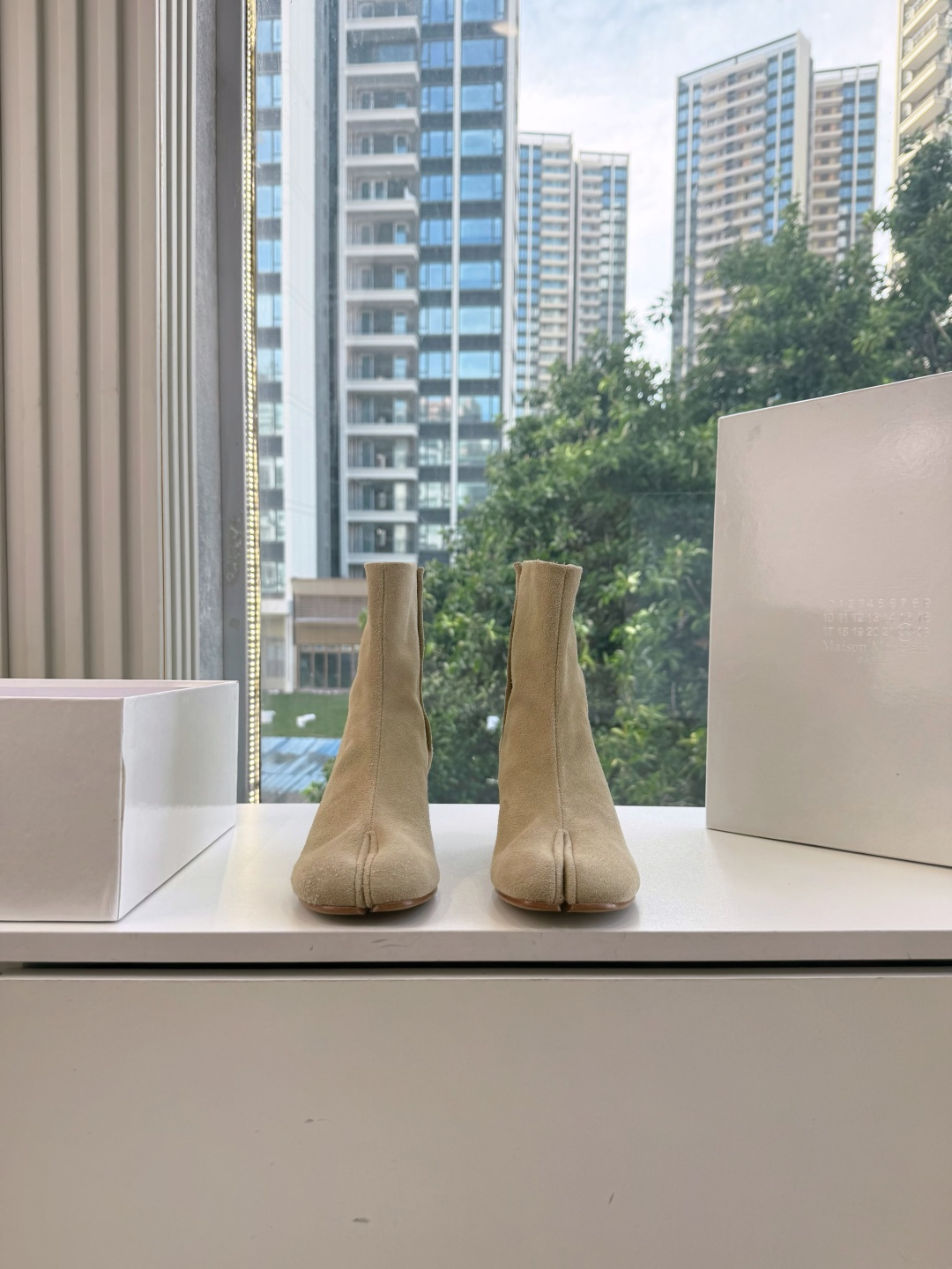 G077顶级品质Maison Margiel秋冬新款tabi分趾靴切尔西短靴 tabi分趾靴mm6夹趾鞋马吉拉分趾靴，牛