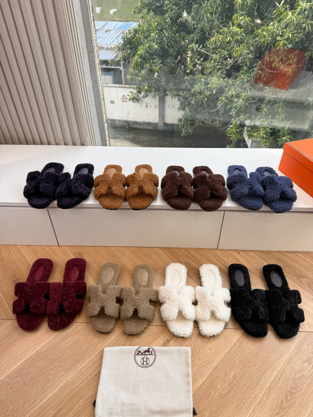 G087代购级别hermes爱马仕二舅毛拖常年做货新款新色官网、小红书同步最新配色爱马仕爆款火热上线，做工升级版，高品质