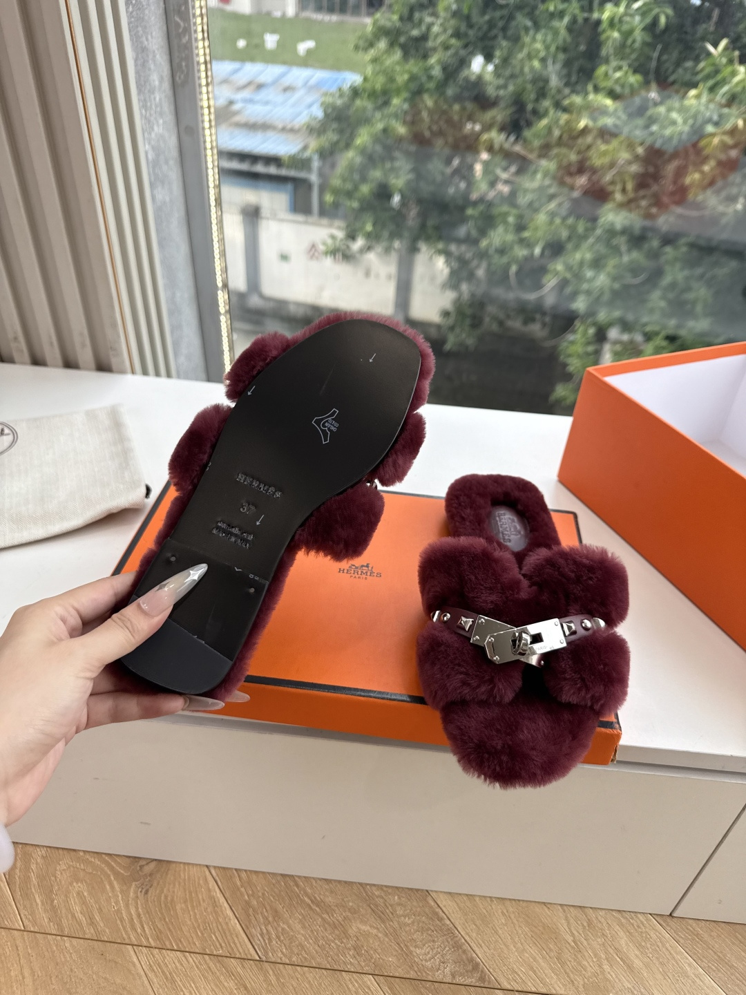 G087代购级别hermes爱马仕二舅毛拖常年做货新款新色官网、小红书同步最新配色爱马仕爆款火热上线,做工升级版,高品质 G087代购级别hermes爱马仕二舅毛拖常年做货新款新色官网、小红书同步最新配色爱马仕爆款火热上线,做工升级版,高品质
