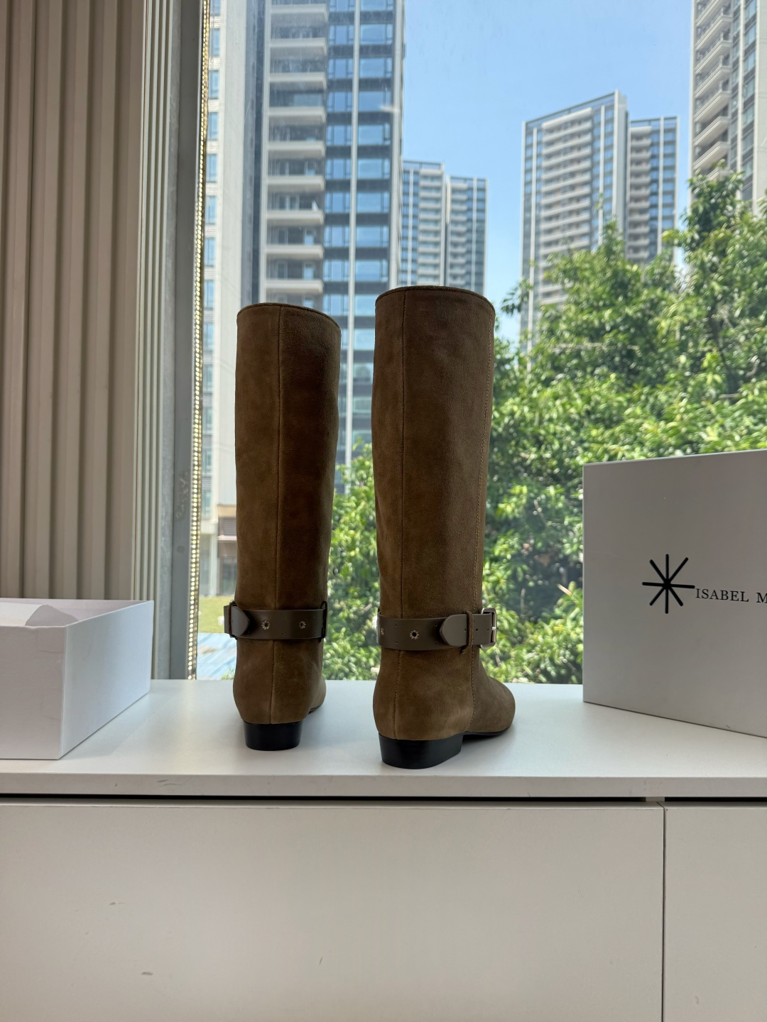 G223代购级别伊莎贝尔Isabel Marant 秋冬走秀西部牛仔一年四季都可以穿的靴子来了，一双封神的复古靴 简约复