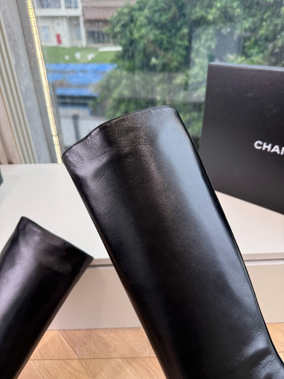 真皮皮➕20米，下单注明鞋底材质[微笑]G238高版CHANEL香奈儿*小香秋冬新款骑士靴库靴这款骑士靴真的是帅气时尚的