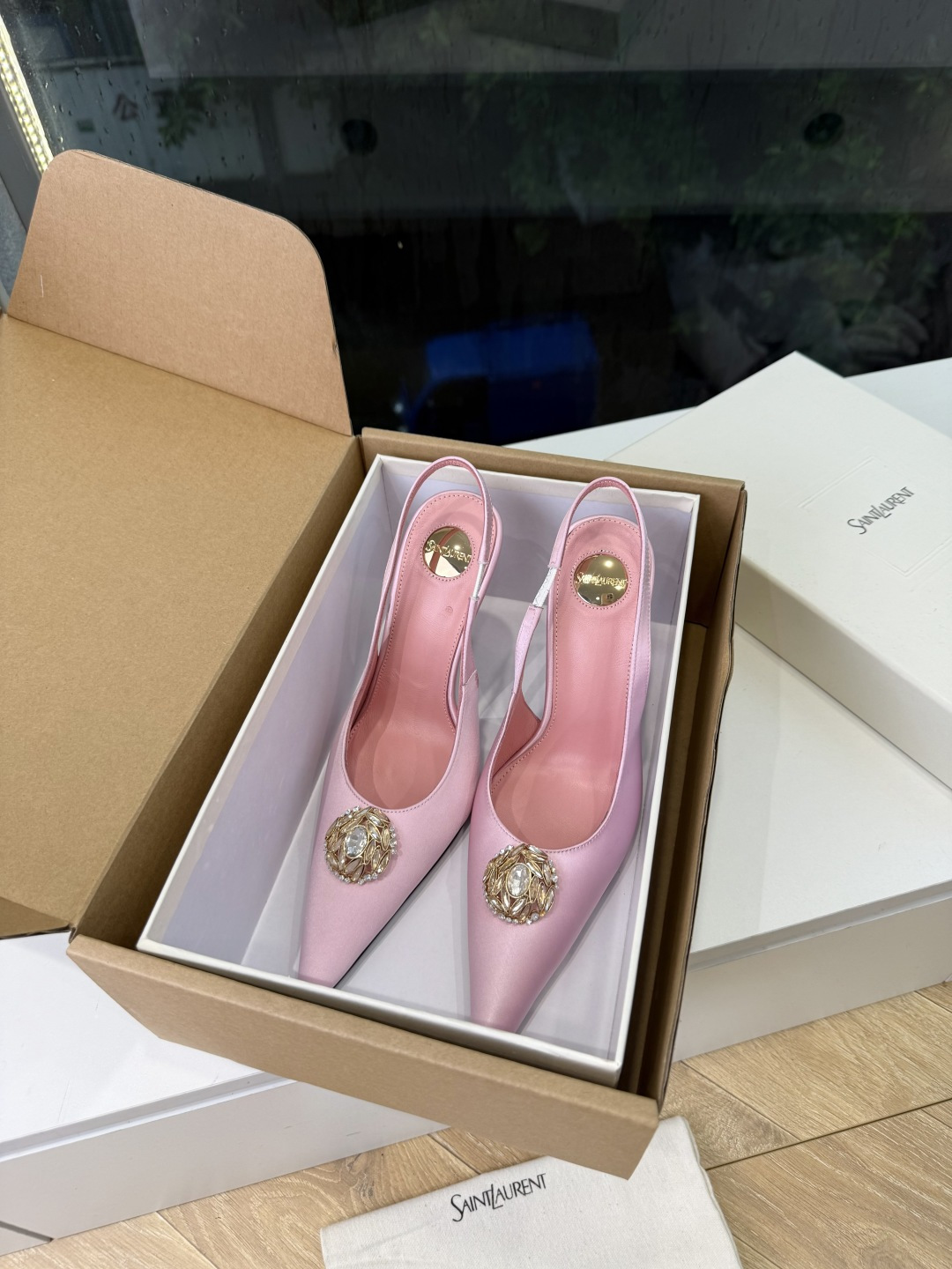 G288顶级品质Saint Laurent / 圣罗兰新款凉鞋尖头高跟鞋YSL姐姐的美丽尤物高跟鞋 又是人间圣罗兰 Ro G288顶级品质Saint Laurent / 圣罗兰新款凉鞋尖头高跟鞋YSL姐姐的美丽尤物高跟鞋 又是人间圣罗兰 Ro