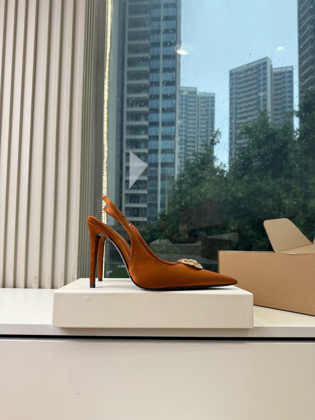 G288顶级品质Saint Laurent / 圣罗兰新款凉鞋尖头高跟鞋YSL姐姐的美丽尤物高跟鞋 又是人间圣罗兰 Ro