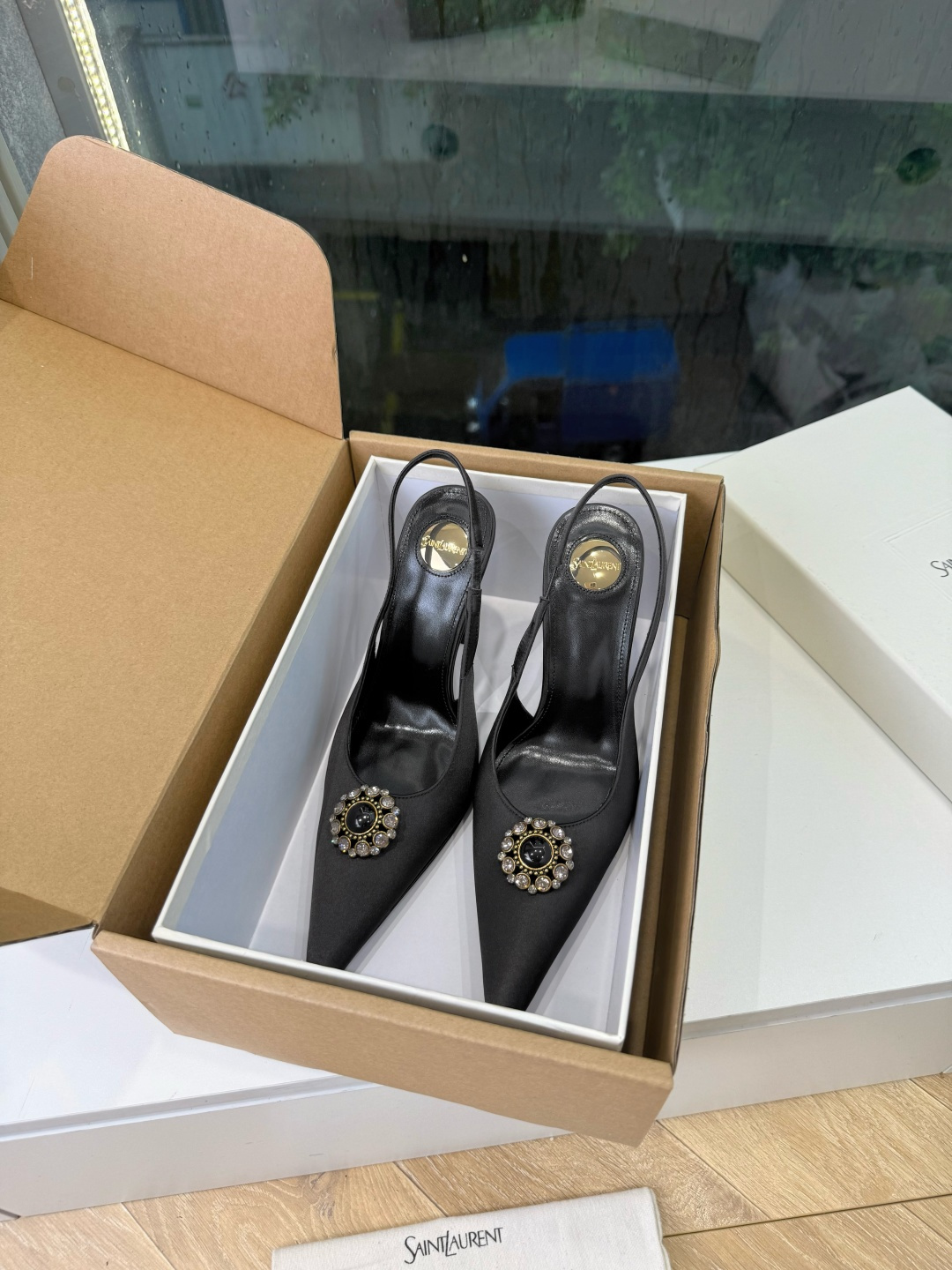 G288顶级品质Saint Laurent / 圣罗兰新款凉鞋尖头高跟鞋YSL姐姐的美丽尤物高跟鞋 又是人间圣罗兰 Ro G288顶级品质Saint Laurent / 圣罗兰新款凉鞋尖头高跟鞋YSL姐姐的美丽尤物高跟鞋 又是人间圣罗兰 Ro