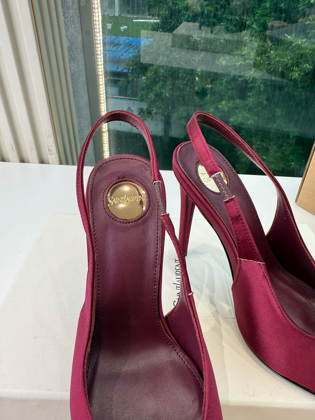 G288顶级品质Saint Laurent / 圣罗兰新款凉鞋尖头高跟鞋YSL姐姐的美丽尤物高跟鞋 又是人间圣罗兰 Ro G288顶级品质Saint Laurent / 圣罗兰新款凉鞋尖头高跟鞋YSL姐姐的美丽尤物高跟鞋 又是人间圣罗兰 Ro