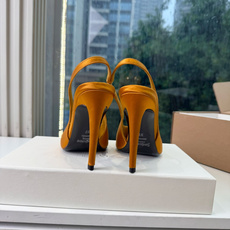 G288顶级品质Saint Laurent / 圣罗兰新款凉鞋尖头高跟鞋YSL姐姐的美丽尤物高跟鞋 又是人间圣罗兰 Ro G288顶级品质Saint Laurent / 圣罗兰新款凉鞋尖头高跟鞋YSL姐姐的美丽尤物高跟鞋 又是人间圣罗兰 Ro