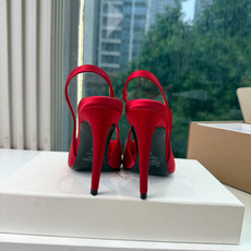 G288顶级品质Saint Laurent / 圣罗兰新款凉鞋尖头高跟鞋YSL姐姐的美丽尤物高跟鞋 又是人间圣罗兰 Ro G288顶级品质Saint Laurent / 圣罗兰新款凉鞋尖头高跟鞋YSL姐姐的美丽尤物高跟鞋 又是人间圣罗兰 Ro