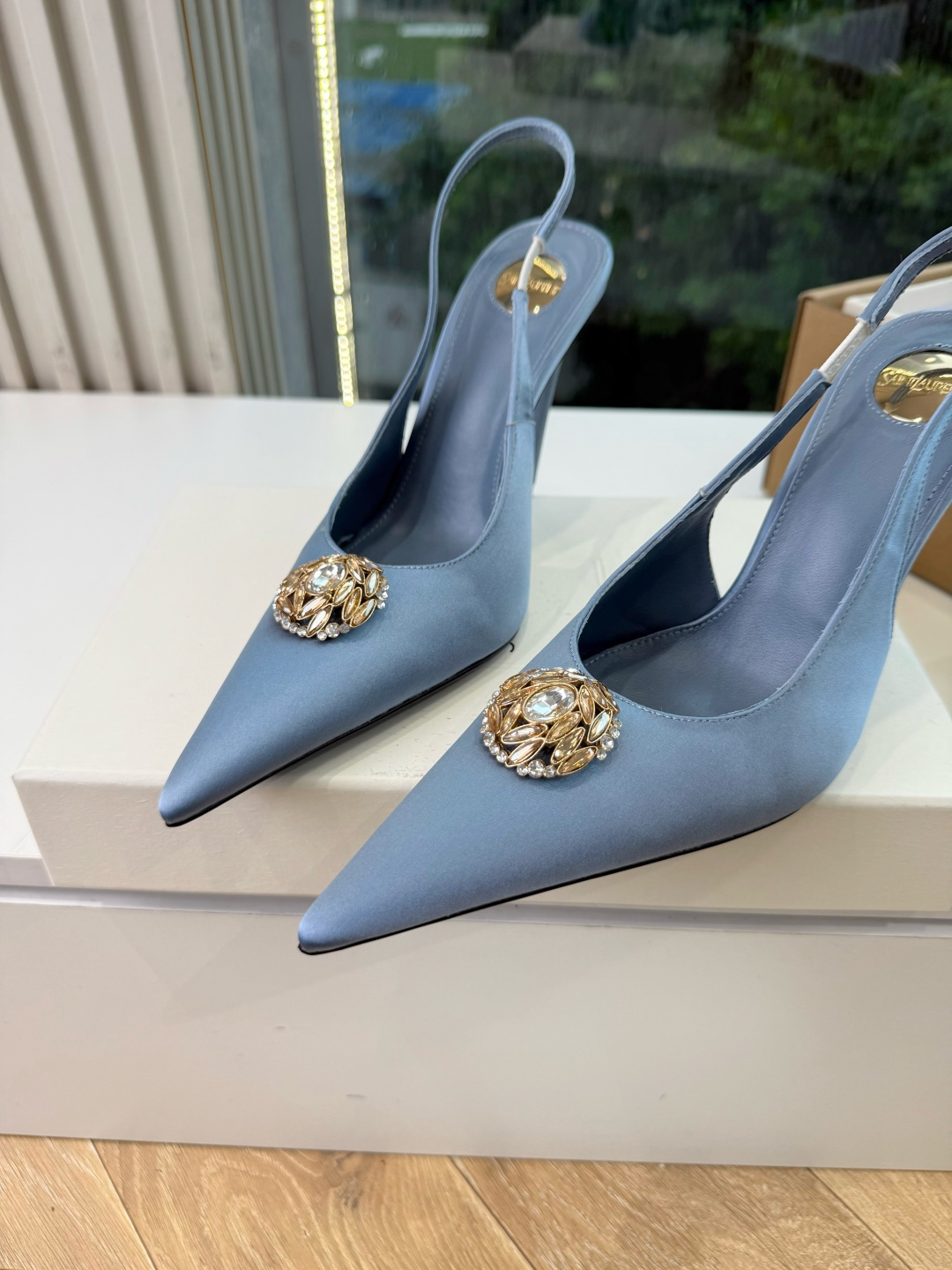 G288顶级品质Saint Laurent / 圣罗兰新款凉鞋尖头高跟鞋YSL姐姐的美丽尤物高跟鞋 又是人间圣罗兰 Ro G288顶级品质Saint Laurent / 圣罗兰新款凉鞋尖头高跟鞋YSL姐姐的美丽尤物高跟鞋 又是人间圣罗兰 Ro