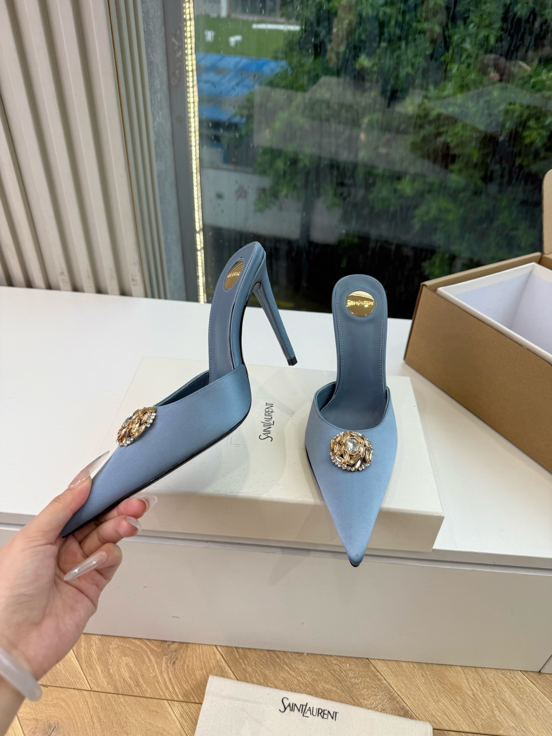 G288顶级品质Saint Laurent / 圣罗兰新款凉鞋尖头高跟鞋YSL姐姐的美丽尤物高跟鞋 又是人间圣罗兰 Ro G288顶级品质Saint Laurent / 圣罗兰新款凉鞋尖头高跟鞋YSL姐姐的美丽尤物高跟鞋 又是人间圣罗兰 Ro