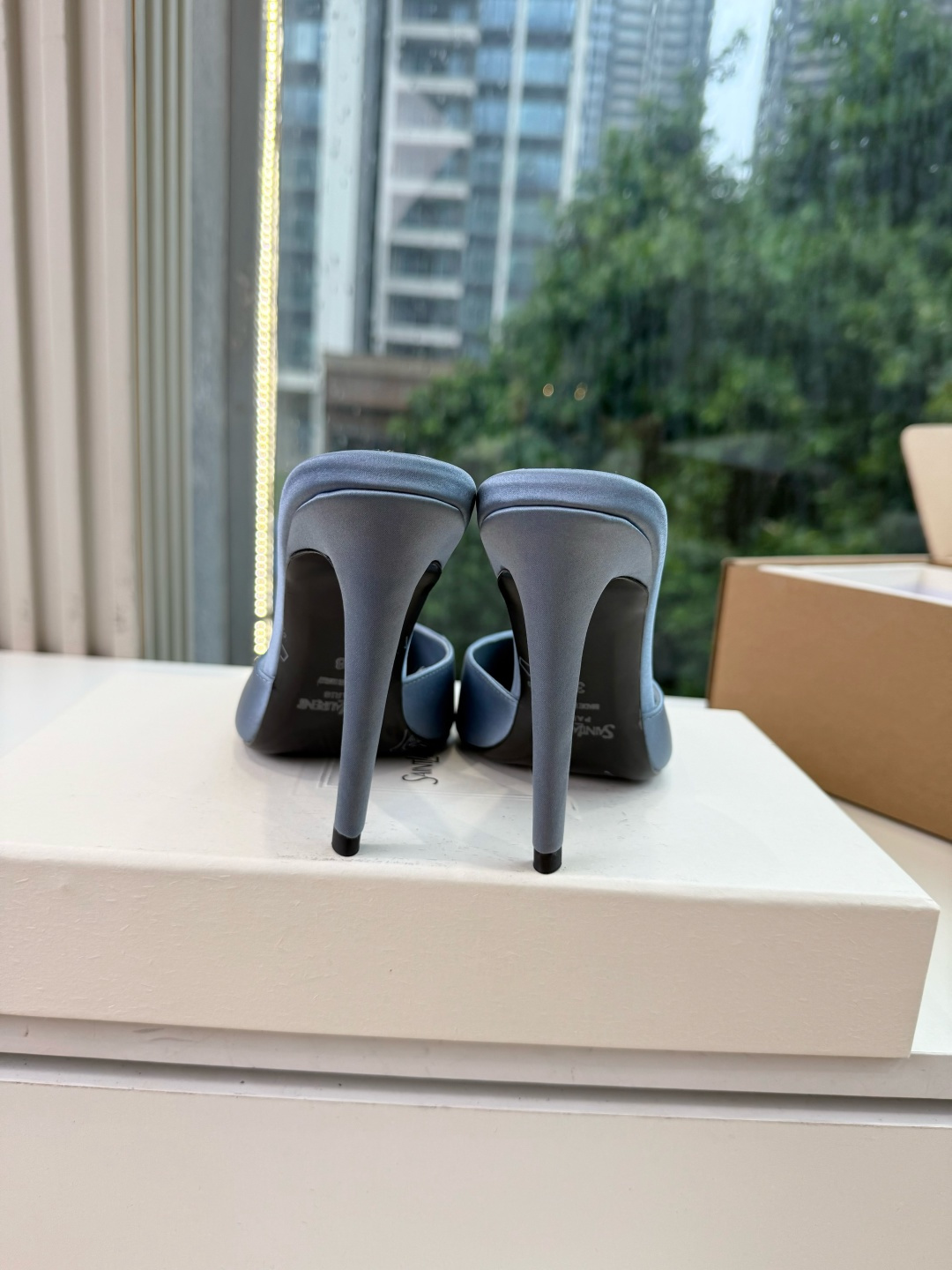 G288顶级品质Saint Laurent / 圣罗兰新款凉鞋尖头高跟鞋YSL姐姐的美丽尤物高跟鞋 又是人间圣罗兰 Ro G288顶级品质Saint Laurent / 圣罗兰新款凉鞋尖头高跟鞋YSL姐姐的美丽尤物高跟鞋 又是人间圣罗兰 Ro