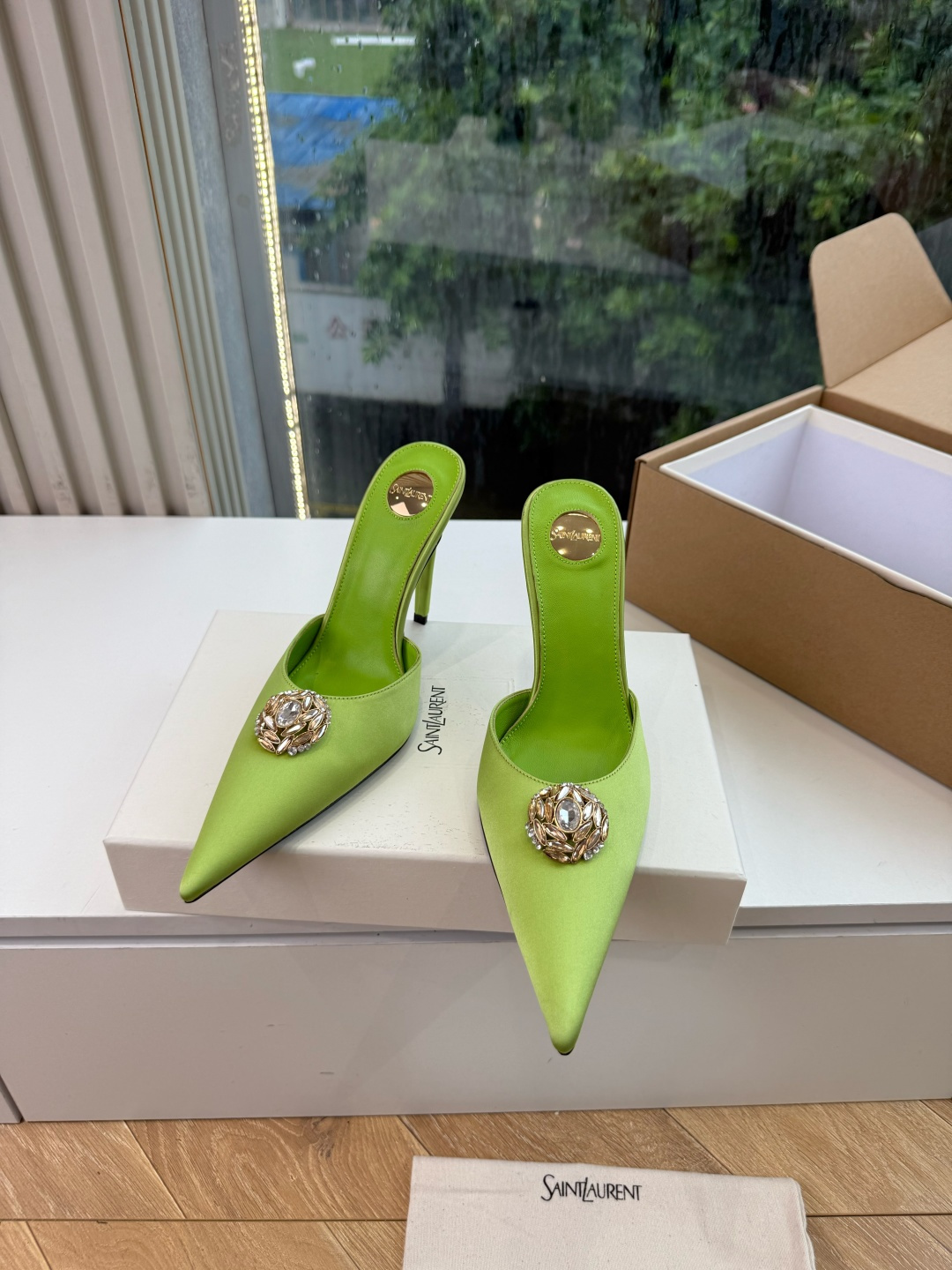 G288顶级品质Saint Laurent / 圣罗兰新款凉鞋尖头高跟鞋YSL姐姐的美丽尤物高跟鞋 又是人间圣罗兰 Ro G288顶级品质Saint Laurent / 圣罗兰新款凉鞋尖头高跟鞋YSL姐姐的美丽尤物高跟鞋 又是人间圣罗兰 Ro