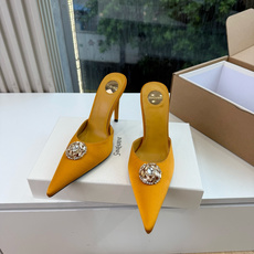G288顶级品质Saint Laurent / 圣罗兰新款凉鞋尖头高跟鞋YSL姐姐的美丽尤物高跟鞋 又是人间圣罗兰 Ro G288顶级品质Saint Laurent / 圣罗兰新款凉鞋尖头高跟鞋YSL姐姐的美丽尤物高跟鞋 又是人间圣罗兰 Ro