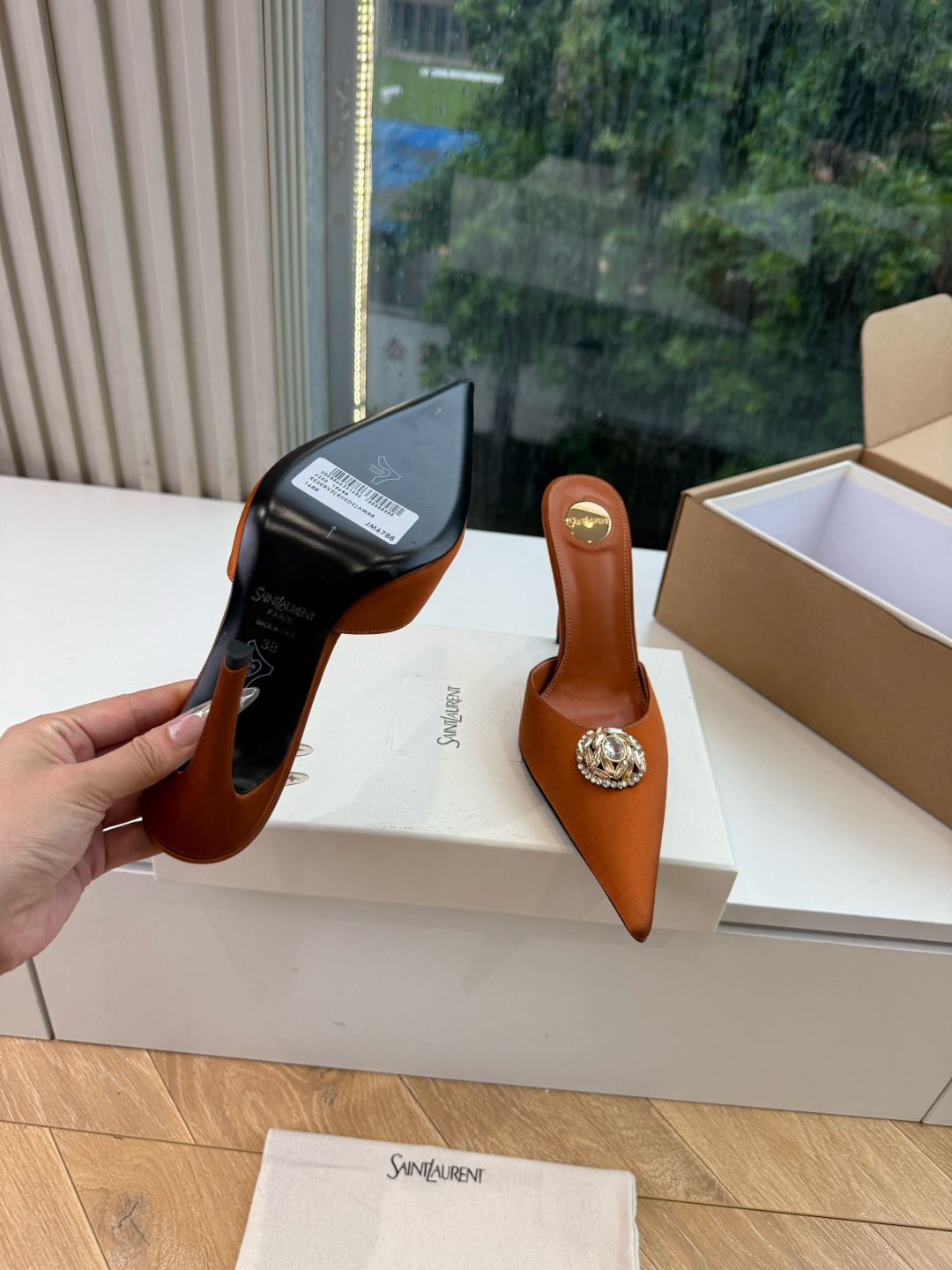 G288顶级品质Saint Laurent / 圣罗兰新款凉鞋尖头高跟鞋YSL姐姐的美丽尤物高跟鞋 又是人间圣罗兰 Ro G288顶级品质Saint Laurent / 圣罗兰新款凉鞋尖头高跟鞋YSL姐姐的美丽尤物高跟鞋 又是人间圣罗兰 Ro