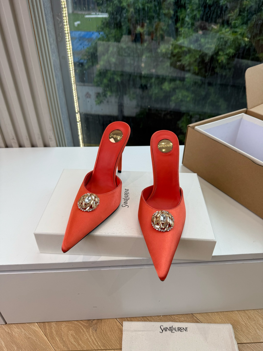G288顶级品质Saint Laurent / 圣罗兰新款凉鞋尖头高跟鞋YSL姐姐的美丽尤物高跟鞋 又是人间圣罗兰 Ro G288顶级品质Saint Laurent / 圣罗兰新款凉鞋尖头高跟鞋YSL姐姐的美丽尤物高跟鞋 又是人间圣罗兰 Ro