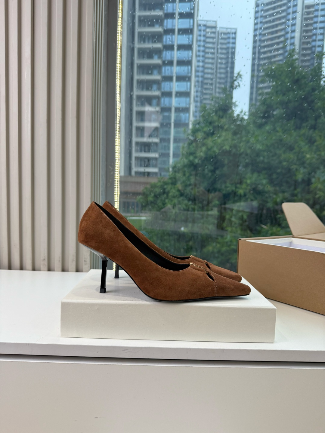 G288顶级品质Saint Laurent / 圣罗兰新款单鞋尖头高跟鞋YSL姐姐的美丽尤物高跟鞋 又是人间圣罗兰 Ro G288顶级品质Saint Laurent / 圣罗兰新款单鞋尖头高跟鞋YSL姐姐的美丽尤物高跟鞋 又是人间圣罗兰 Ro