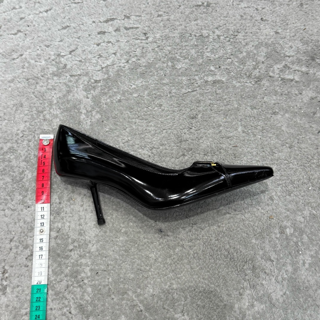 G288顶级品质Saint Laurent / 圣罗兰新款单鞋尖头高跟鞋YSL姐姐的美丽尤物高跟鞋 又是人间圣罗兰 Ro