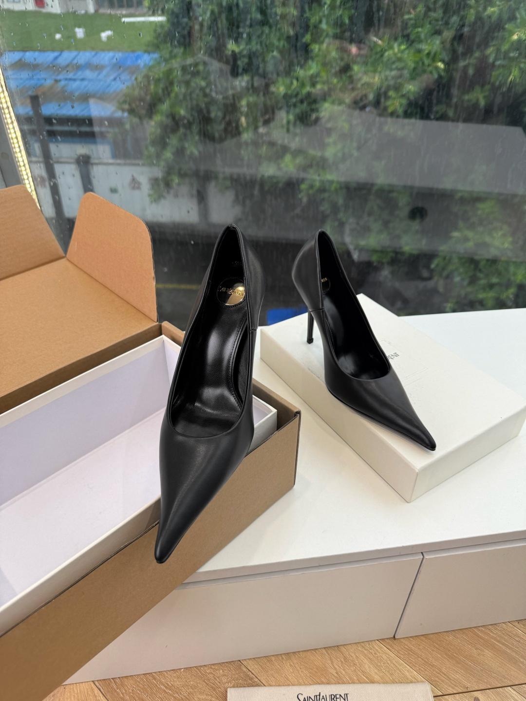 G288顶级品质Saint Laurent / 圣罗兰新款单鞋尖头高跟鞋YSL姐姐的美丽尤物高跟鞋 又是人间圣罗兰 Ro G288顶级品质Saint Laurent / 圣罗兰新款单鞋尖头高跟鞋YSL姐姐的美丽尤物高跟鞋 又是人间圣罗兰 Ro