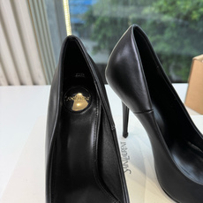G288顶级品质Saint Laurent / 圣罗兰新款单鞋尖头高跟鞋YSL姐姐的美丽尤物高跟鞋 又是人间圣罗兰 Ro G288顶级品质Saint Laurent / 圣罗兰新款单鞋尖头高跟鞋YSL姐姐的美丽尤物高跟鞋 又是人间圣罗兰 Ro