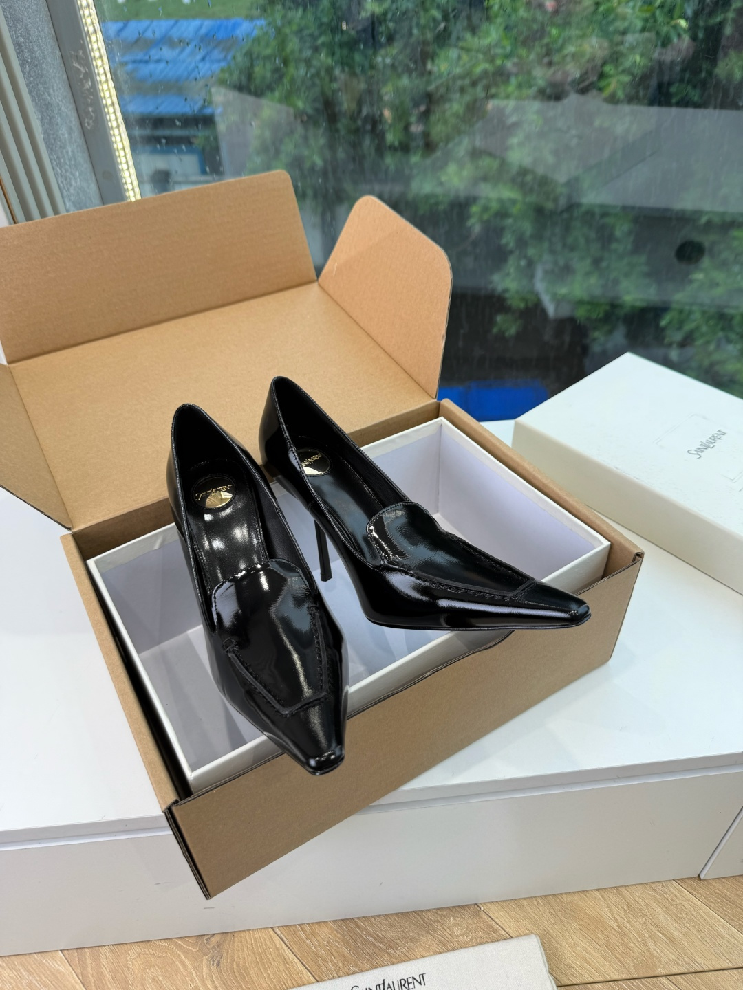 G288顶级品质Saint Laurent / 圣罗兰新款单鞋尖头高跟鞋YSL姐姐的美丽尤物高跟鞋 又是人间圣罗兰 Ro G288顶级品质Saint Laurent / 圣罗兰新款单鞋尖头高跟鞋YSL姐姐的美丽尤物高跟鞋 又是人间圣罗兰 Ro