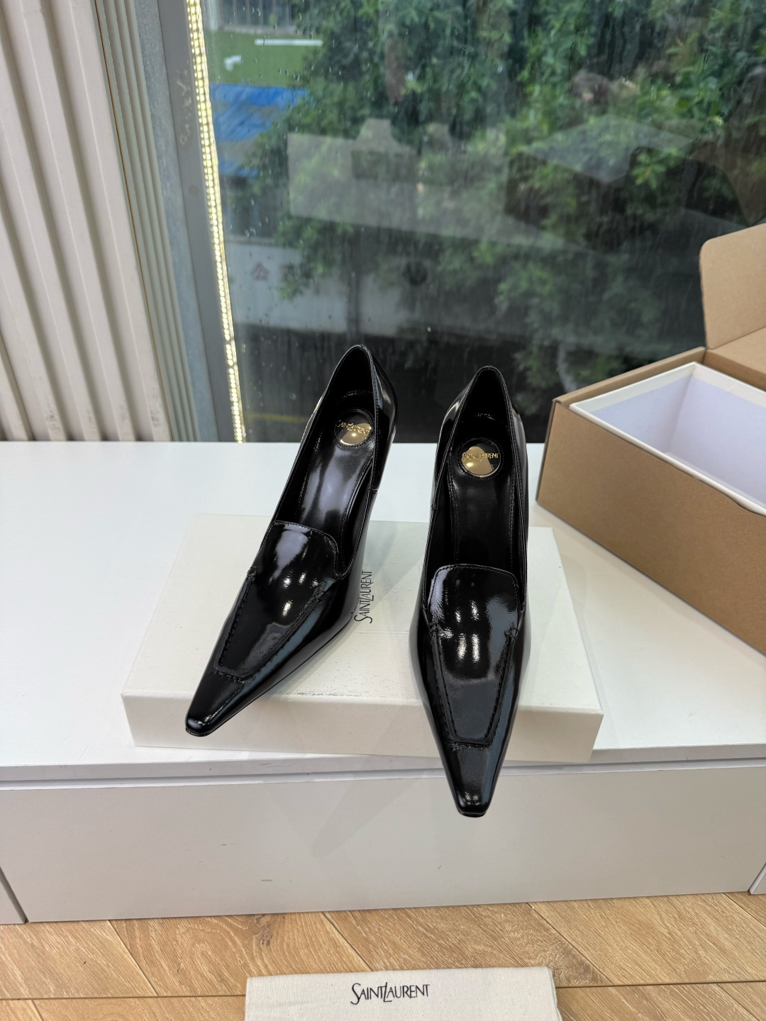 G288顶级品质Saint Laurent / 圣罗兰新款单鞋尖头高跟鞋YSL姐姐的美丽尤物高跟鞋 又是人间圣罗兰 Ro G288顶级品质Saint Laurent / 圣罗兰新款单鞋尖头高跟鞋YSL姐姐的美丽尤物高跟鞋 又是人间圣罗兰 Ro