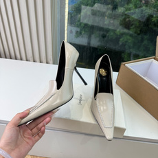 G288顶级品质Saint Laurent / 圣罗兰新款单鞋尖头高跟鞋YSL姐姐的美丽尤物高跟鞋 又是人间圣罗兰 Ro G288顶级品质Saint Laurent / 圣罗兰新款单鞋尖头高跟鞋YSL姐姐的美丽尤物高跟鞋 又是人间圣罗兰 Ro