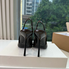 G288顶级品质Saint Laurent / 圣罗兰新款单鞋尖头高跟鞋YSL姐姐的美丽尤物高跟鞋 又是人间圣罗兰 Ro G288顶级品质Saint Laurent / 圣罗兰新款单鞋尖头高跟鞋YSL姐姐的美丽尤物高跟鞋 又是人间圣罗兰 Ro