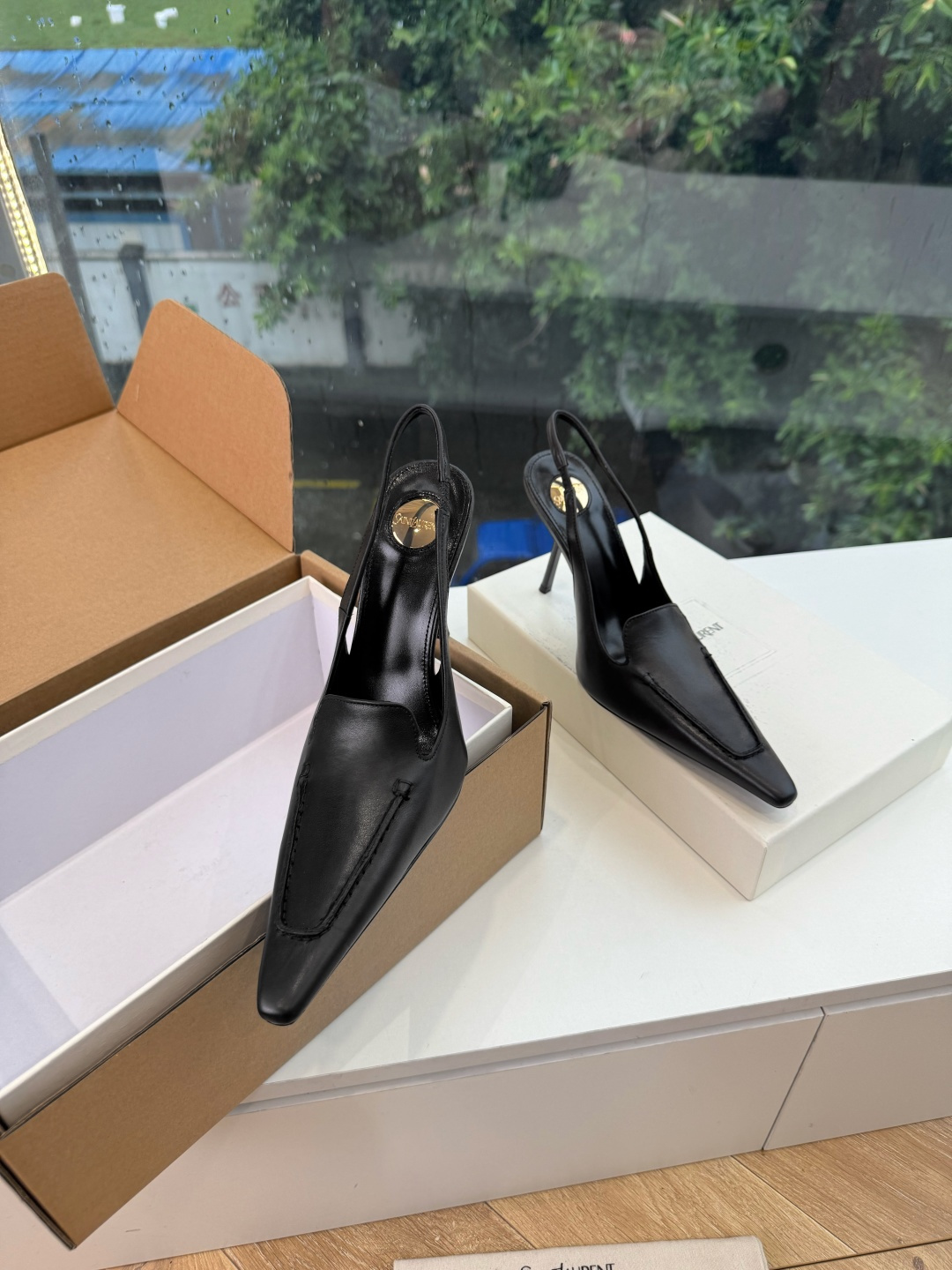 G288顶级品质Saint Laurent / 圣罗兰新款单鞋尖头高跟鞋YSL姐姐的美丽尤物高跟鞋 又是人间圣罗兰 Ro G288顶级品质Saint Laurent / 圣罗兰新款单鞋尖头高跟鞋YSL姐姐的美丽尤物高跟鞋 又是人间圣罗兰 Ro