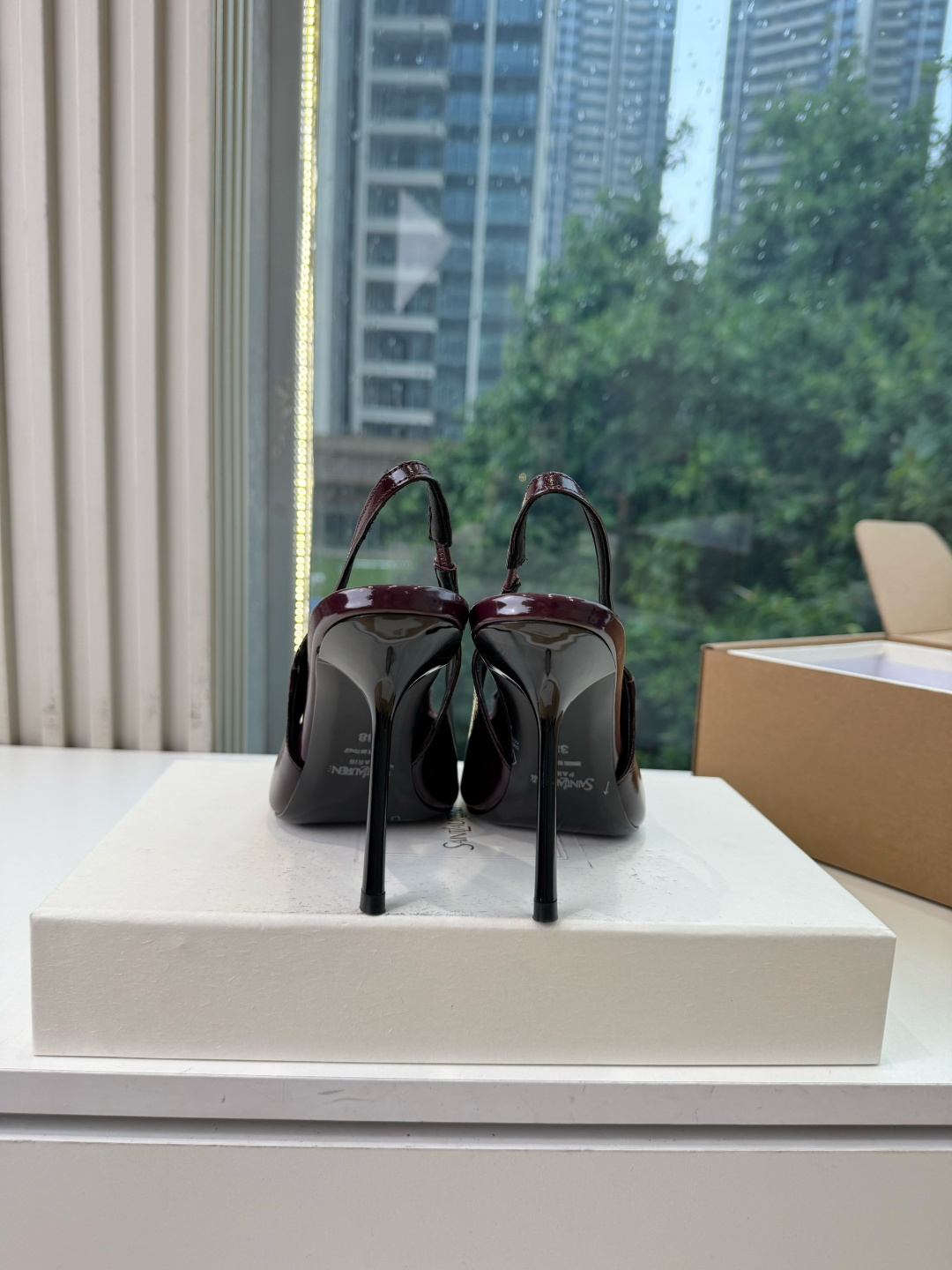 G288顶级品质Saint Laurent / 圣罗兰新款单鞋尖头高跟鞋YSL姐姐的美丽尤物高跟鞋 又是人间圣罗兰 Ro