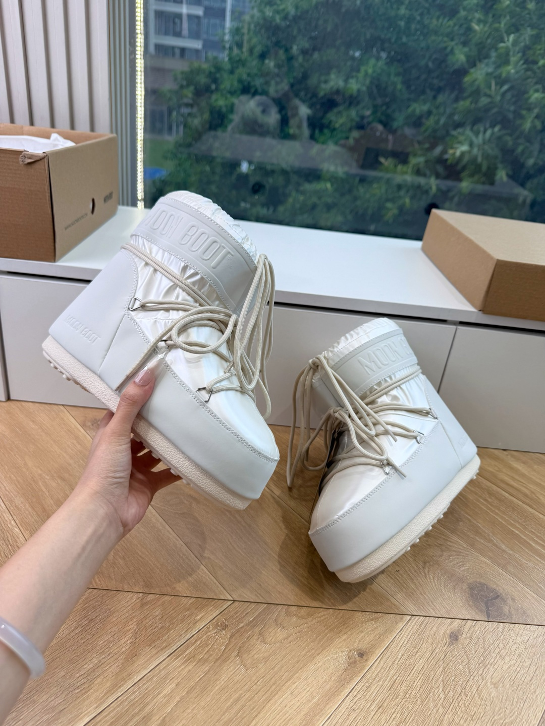 G178Moon Boot/ 最新vs秋冬最新款雪地靴系丑萌毛毛雪地靴  忘了UGG吧，时髦人都在穿Moon Boot雪